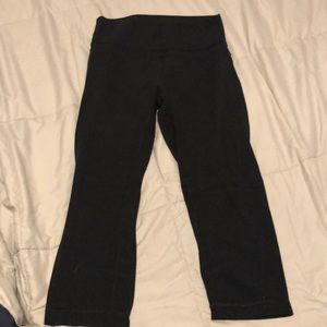 Black lululemon align crops